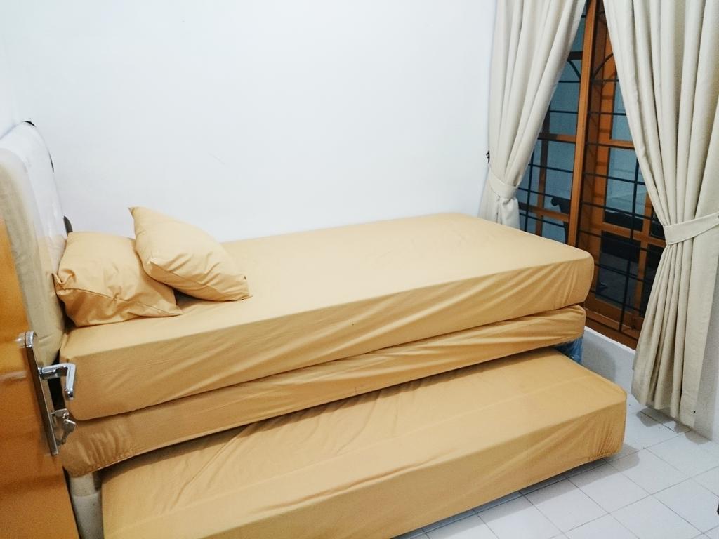 Hostel Bogor Cameră foto